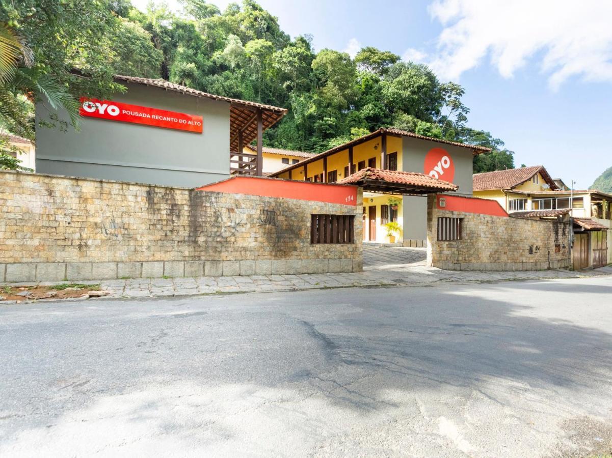 Oyo Recanto Do Alto, 4*